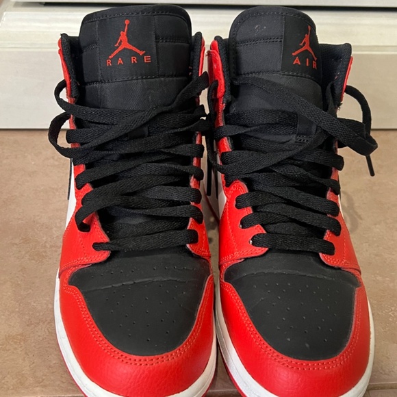 Air Jordan 1 “Rare Air” Max Orange Size 6.5Y - Picture 2 of 16